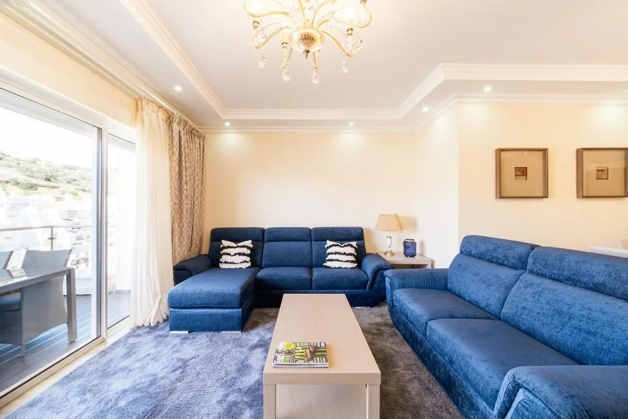 Historical City Center Penthouse Albufeira Apartament